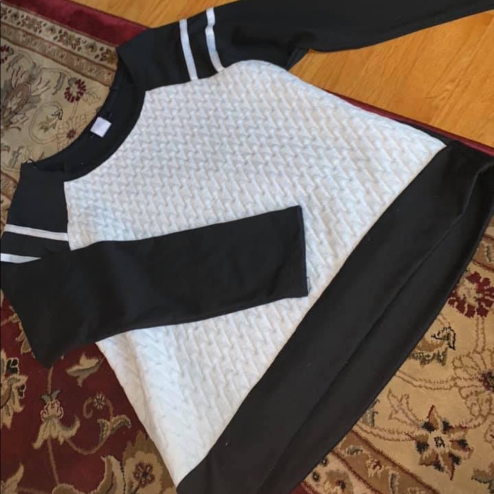 Black long sleeve top